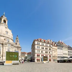 4* Apartmanhotel Neumarkt