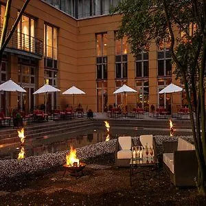 Hotel Elbflorenz Dresden